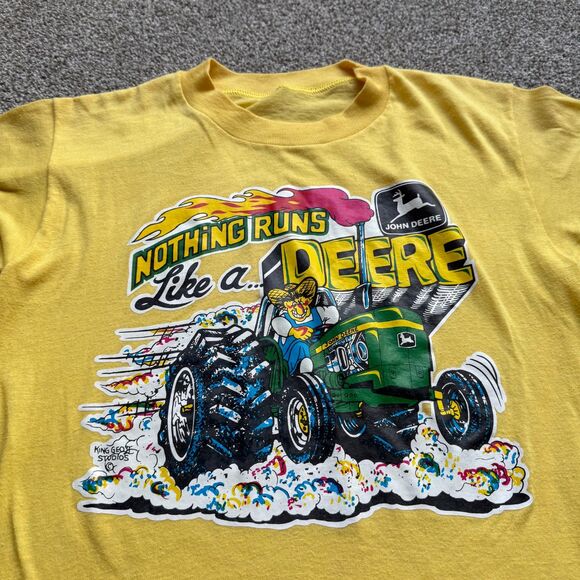 VTG 1970SNOTHING RUNS LIKE A JOHN DEERE GRAPHIC T-SHIRT SINGLE STITCH TRACTOR S - Picture 2 of 7